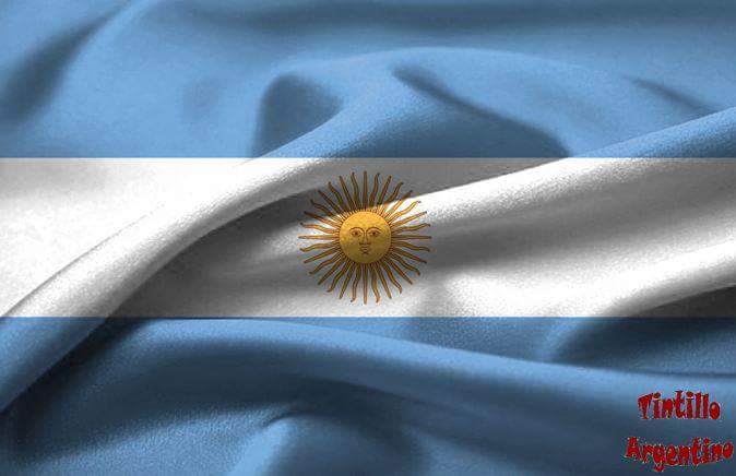 TintilloArg's tweet photo. Feliz dia de la Patria!!

#25DeMayo #Patria #vino #tintilloargentino https://t.co/XzMK6Gw0hQ