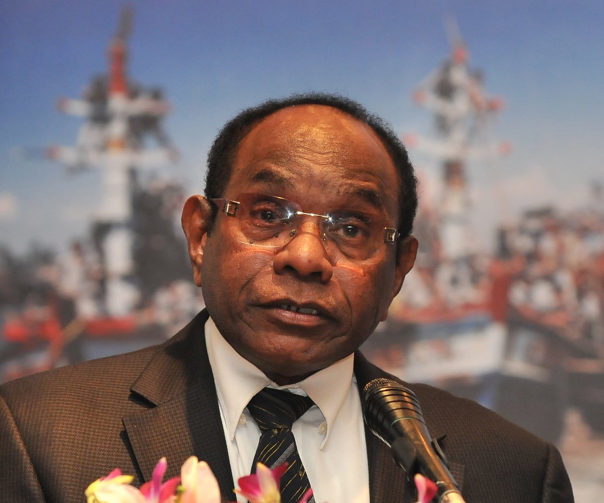 MelanesiaPapua's tweet photo. Freddy Numberi; Vice Admiral, Ambassador, former Minister. Exemplary public servant from Yapen, #WestPapua #PapuaID https://t.co/8RfEWKgskX