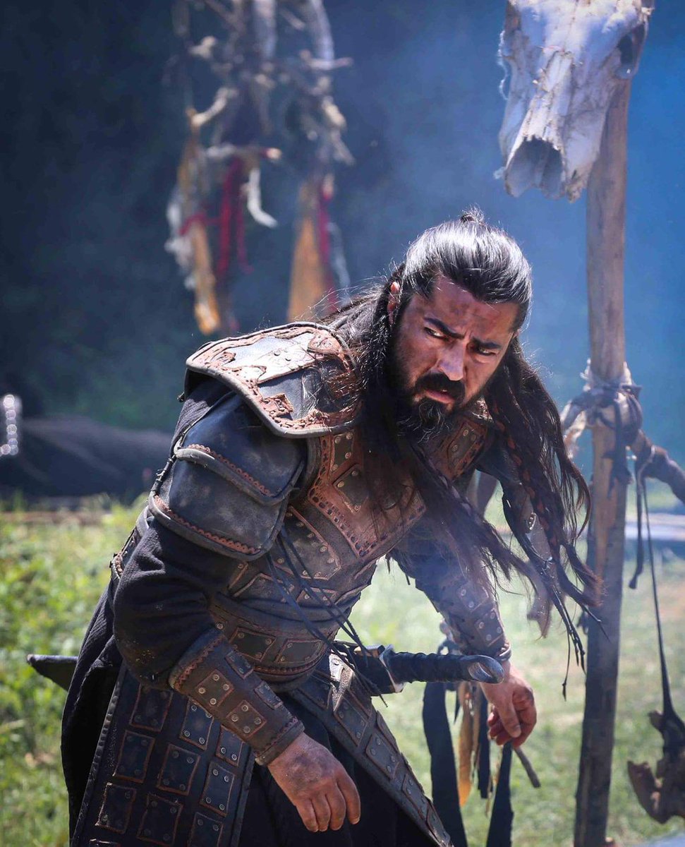 ÖLMEDİM KAYILAR ÇOK BEKLERSİNİZ EHUEHUEHUEHUEHUE