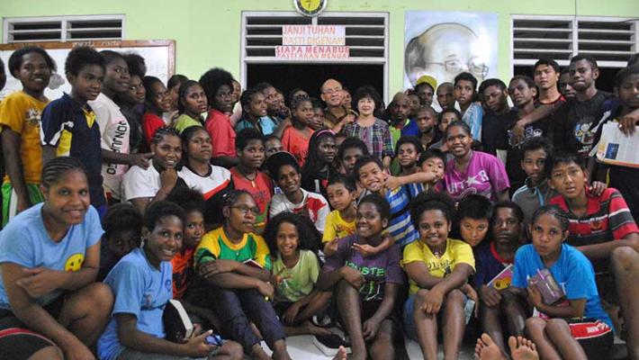 MelanesiaPapua's tweet photo. PESAT Nabire (estd 95) is a #WestPapua boarding school that creates future Papuan leaders. https://t.co/bAWpGbRumG https://t.co/F84wc2w9hg