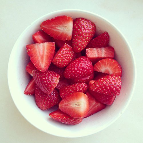 itsagirlgame's tweet photo. But i love fruit ❤❤❤ https://t.co/Aq48KsFztU