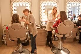UJCSexWorkers's tweet photo. .@Rouge_NY #SWPemPOWER prize is "like a makeup playdate!" https://t.co/OznUcftryx Join in! https://t.co/59Vnx65xre https://t.co/izBDPVr6pR