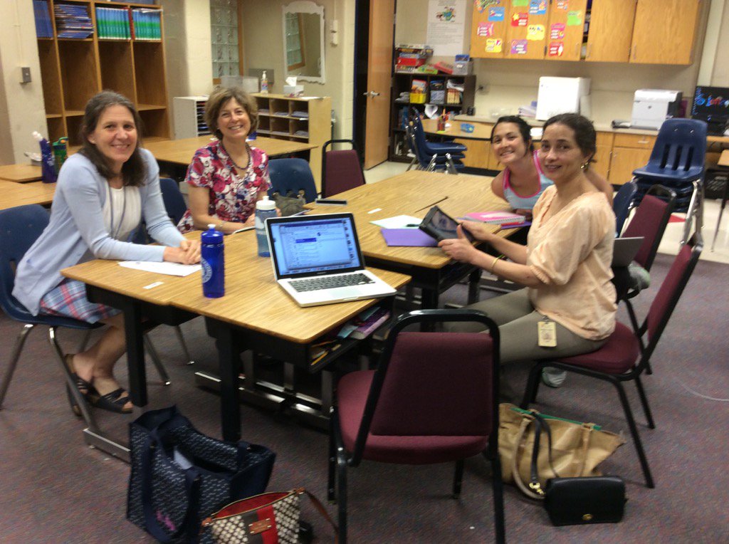 MrsJBurgin's tweet photo. So ready for another fab @GVSatAPS summer!! @APSsocstudies @Pooler1stgrade #whyiteachataps @APSVirginia https://t.co/vYoe7MgJmW
