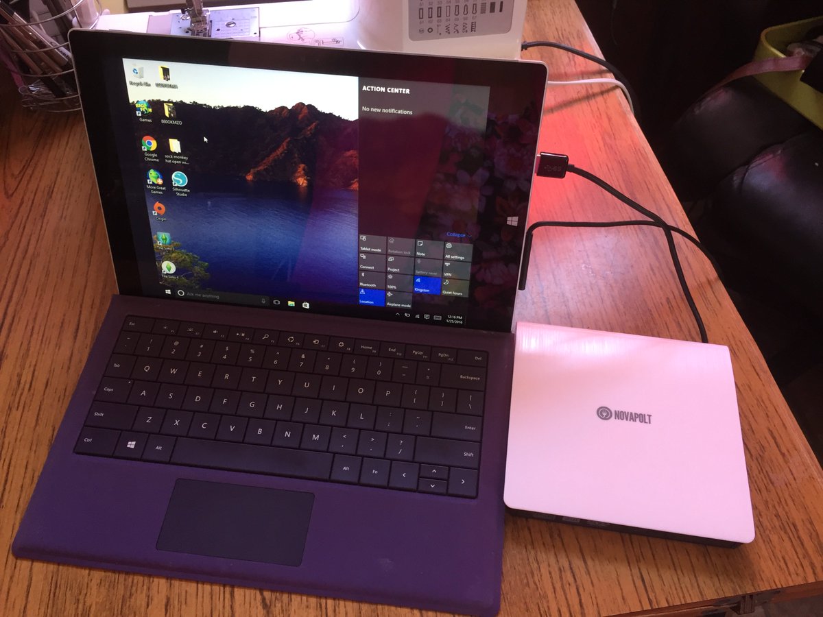 journeykat's tweet photo. Novapolt Plug and Play external DVD. USB cable attached and tucked underneath. #externaldvddrive
Find it at Amazon https://t.co/yQXEH2LqLd