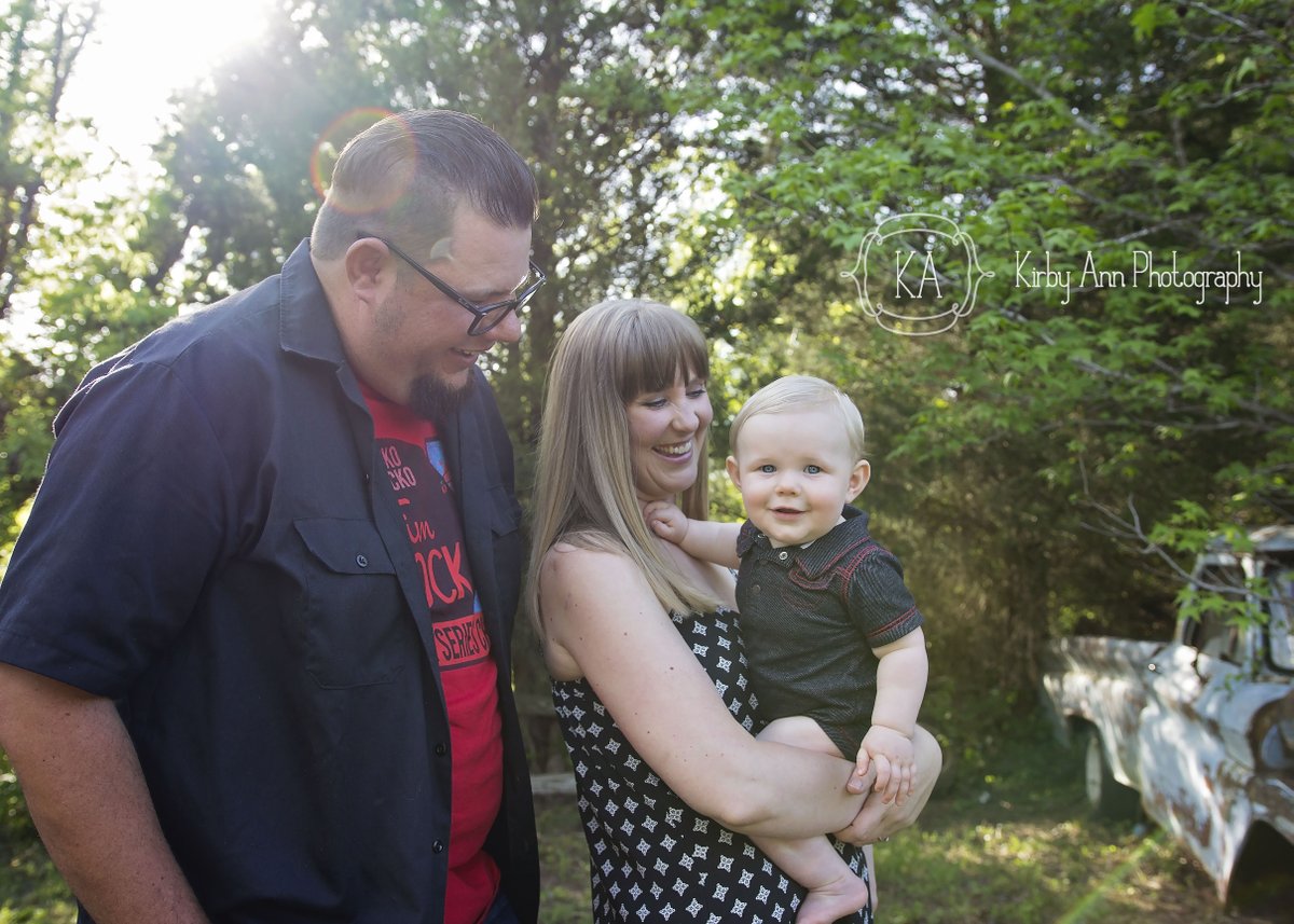kirbyjgordon's tweet photo. Finally getting a {little} time to catch up on this sweet family's photos. :) #Funwork #KAphotography https://t.co/AwFobjM5qV
