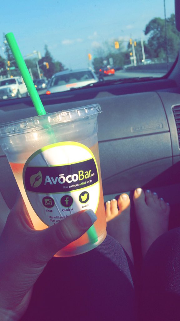 Alexa8862's tweet photo. #avocobar 🍉😍🍋 https://t.co/LkQoByMDhc