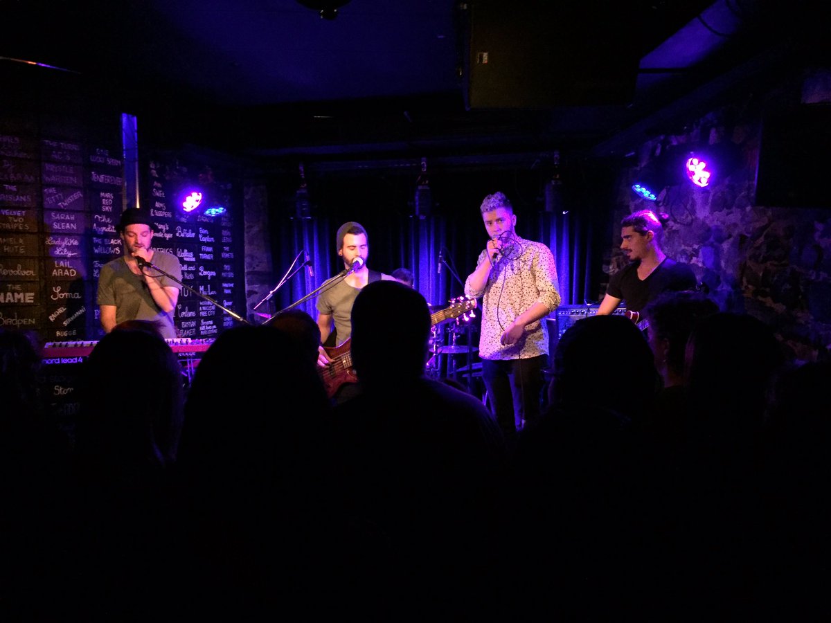 Limetteswiss's tweet photo. @GhostSideMusic Au top le vernissage au @bleulezard ce soir! Bravo à tous, vivement le prochain show et l'album 🎉👍 https://t.co/AfdoX7ZolX