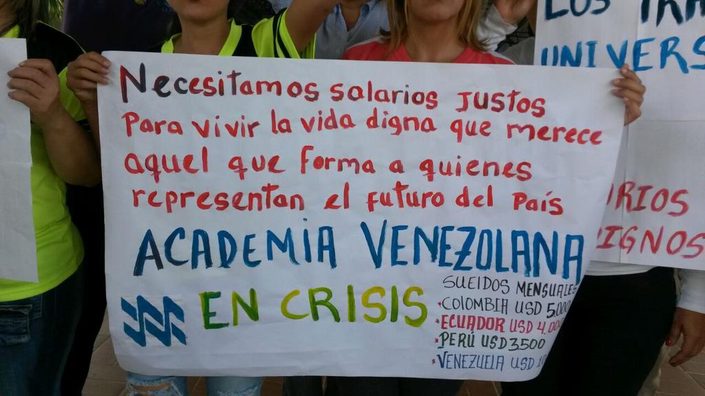 UNABarinas's tweet photo. EMERGENCIA UNIVERSITARIA. ESTO NO LO AGUANTA NADIE https://t.co/Rq5tuz2Mkr