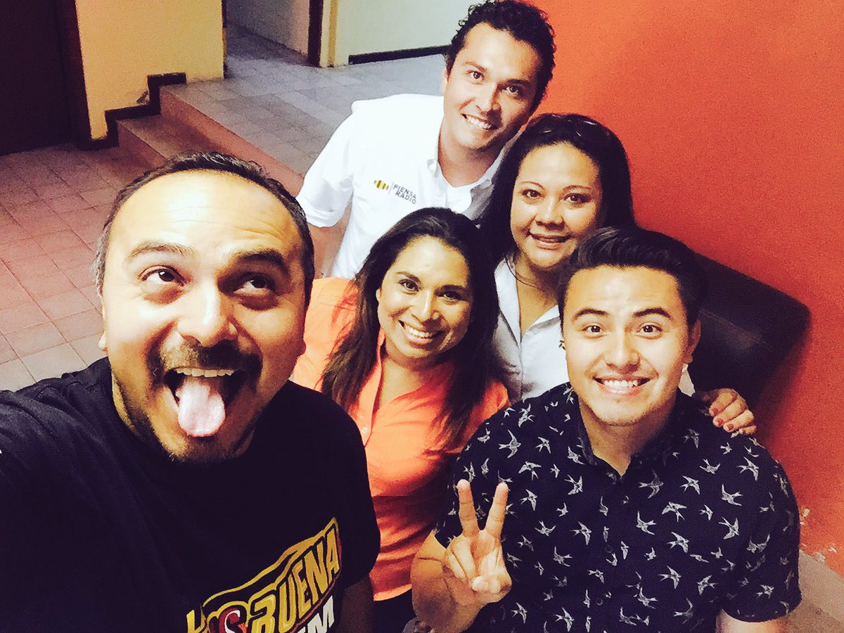 JOSEMAR87's tweet photo. Locos! @lakorykory @jc_alejandro87 @paty_elizalde @camilojacobo 📻🎶 #TeamMultimedios #PiensaRadio https://t.co/L7ObSm1Mbv