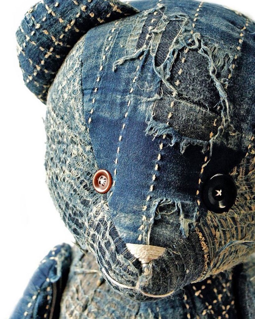buttsshoulders's tweet photo. Say night night Denim Teddy. #boro #japanesedenim #stitching #denimdetails by amsterdamdenimdays https://t.co/Gzu21wgxyI