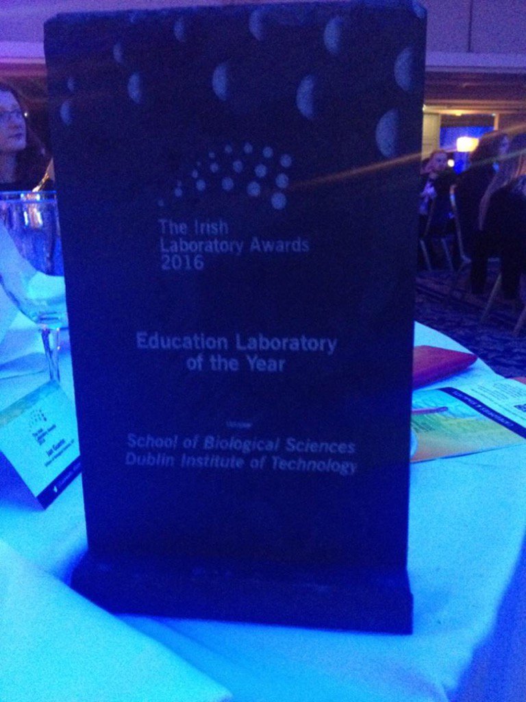 Well done School Biological Sciences <a href="/ditofficial/">Dublin Institute of Technology</a> - Education Lab of the Year winners! #IrishLabAwards