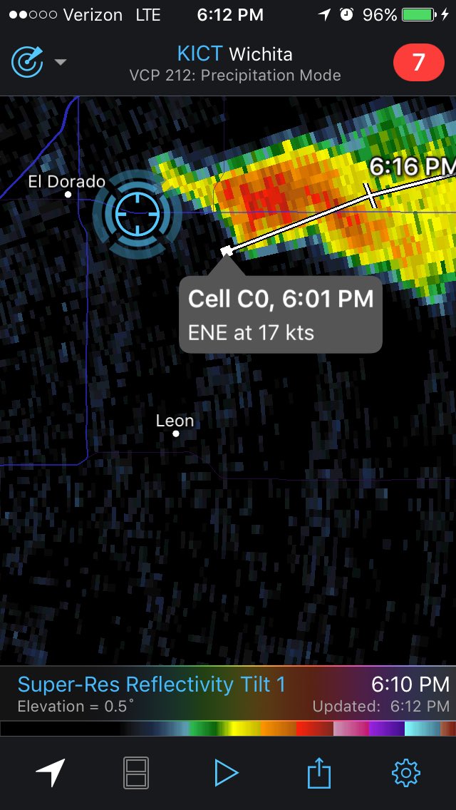 CoryHarkleroad's tweet image. East of el dorado looking up lol #kswx