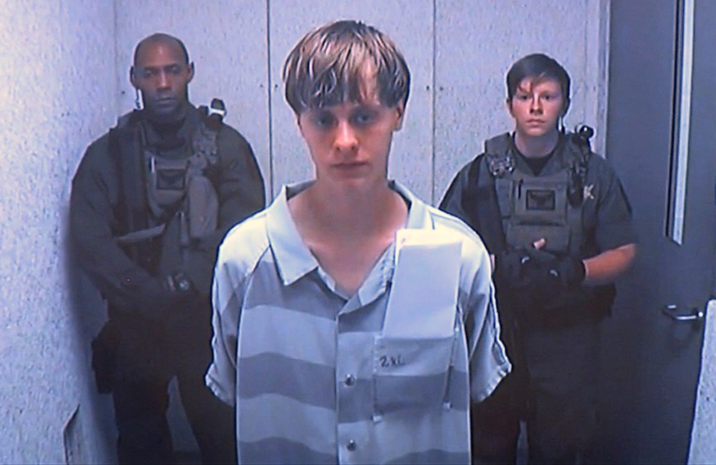 thinkprogress's tweet photo. The Bill Clinton-era law that could put the Charleston shooter on death row https://t.co/4rRDv1jpSy https://t.co/cRHB92M88i