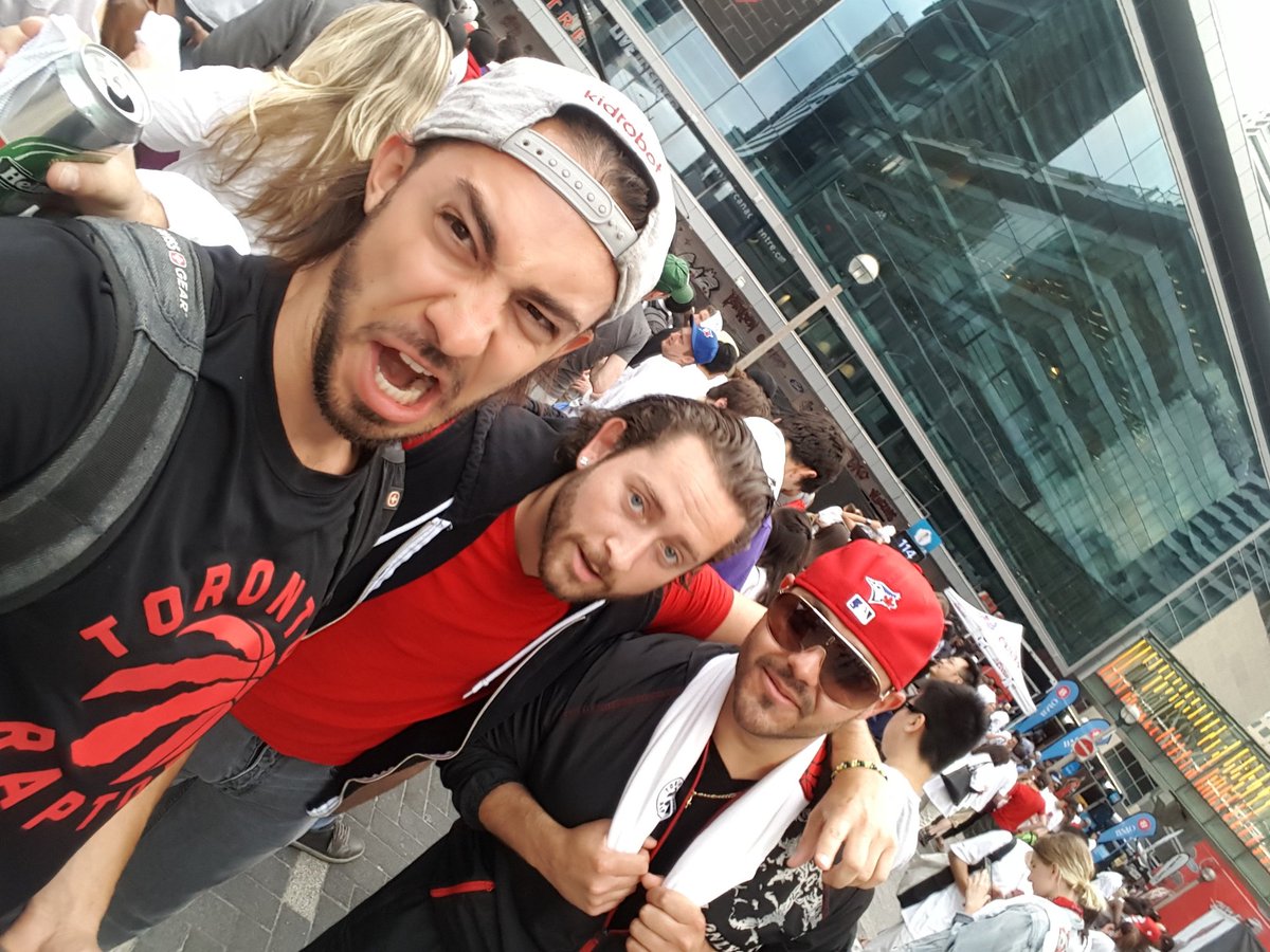Clarke_1990's tweet photo. #WeTheNorth #WeTheOther #TheSix Yasss Jurassic Killin it!! https://t.co/a9nk91j69A