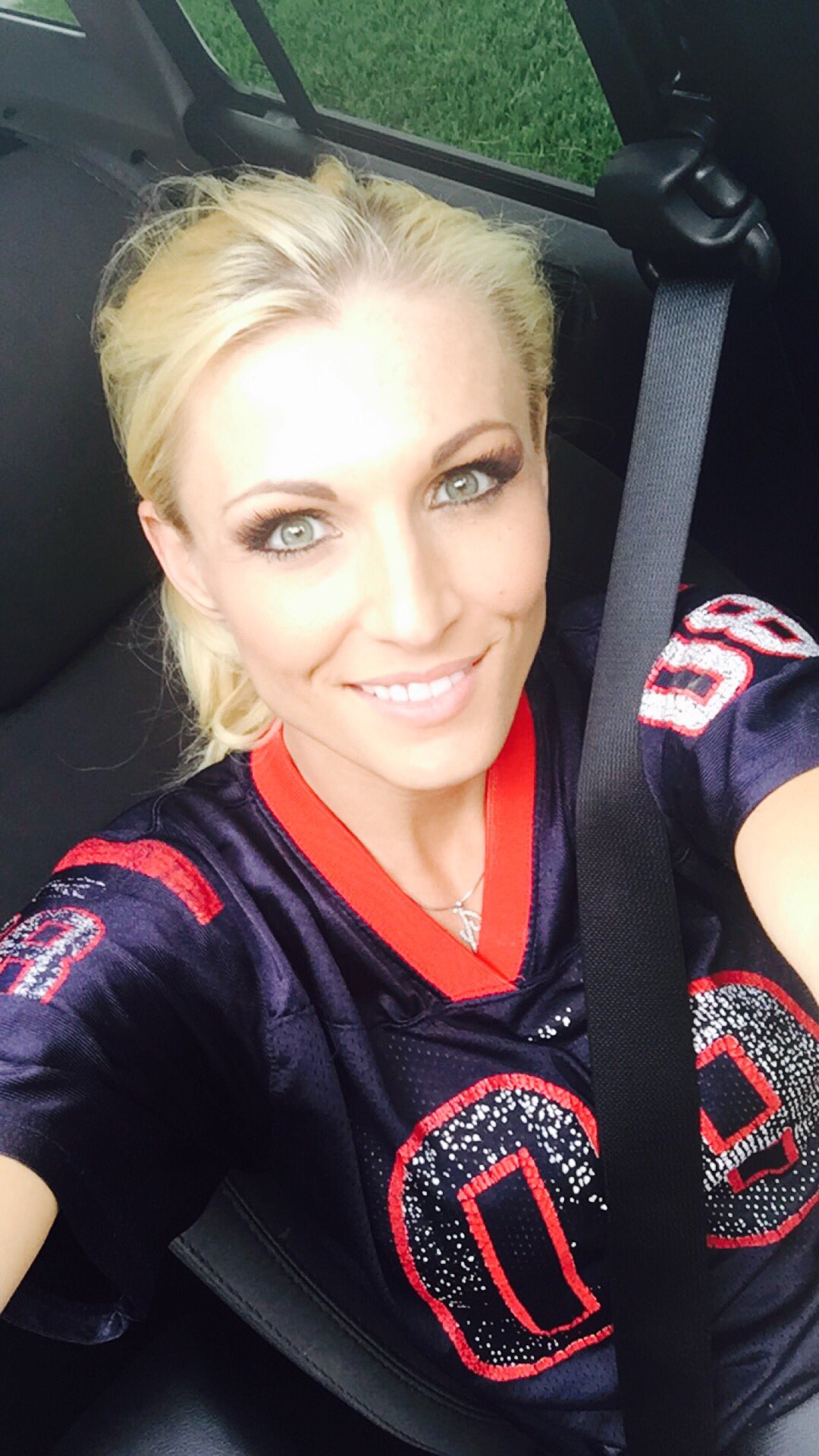 TW Pornstars Alicia Secrets. Twitter. Be Online in a couple hours