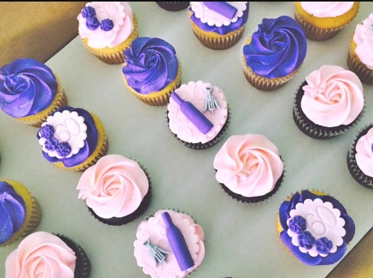Batterbox_'s tweet photo. #nationalwineday #winewednesday #chocolate #cupcakes #batterbox #purple #wine #grapes #winebottle #corkscrew https://t.co/zAnZGYVpmN