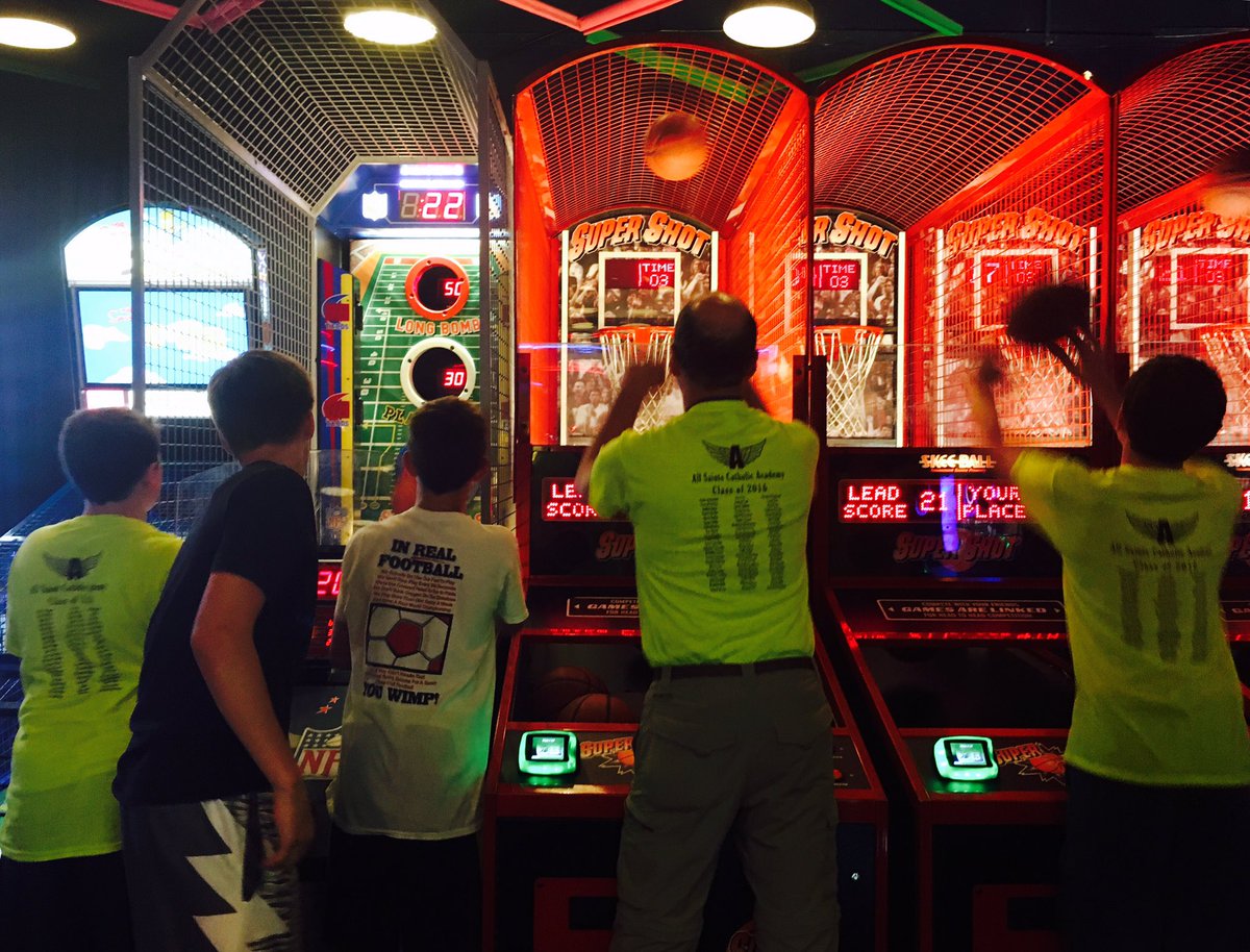 allsaintsnaper's tweet photo. Big finish @DaveandBusters. Thanks to everyone who made today possible! #Class2016 #Buellerday π https://t.co/KPHMLxXaNG