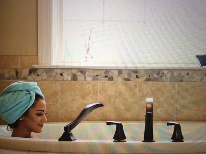 When u drop a bomb ass subtweet https://t.co/K1IusumbyV