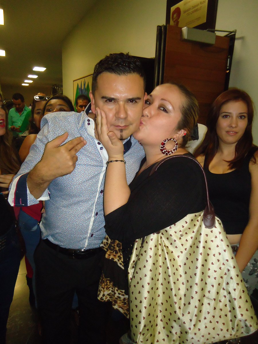 hermosabelsa2's tweet photo. El mejor de todos #FelizCumpleanosClaudioAlcaraz https://t.co/zMLZb9rGxD