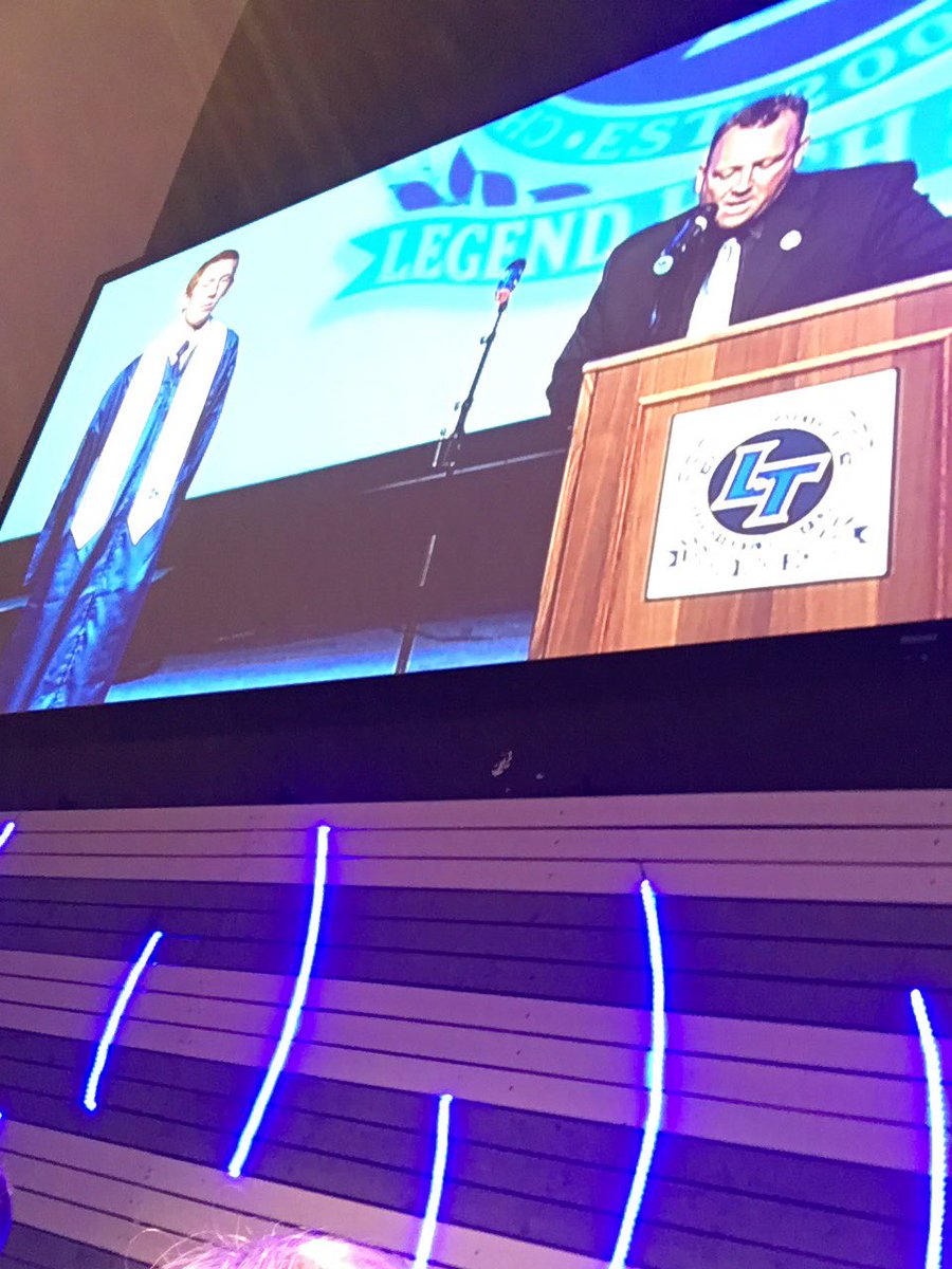 LegendTitans's tweet photo. Congratulations to Isaac Hansen  on receiving the 12th grade Choir SOY Award. #seniorhonorsconvocation #LTgreatness https://t.co/eqF803pn3k