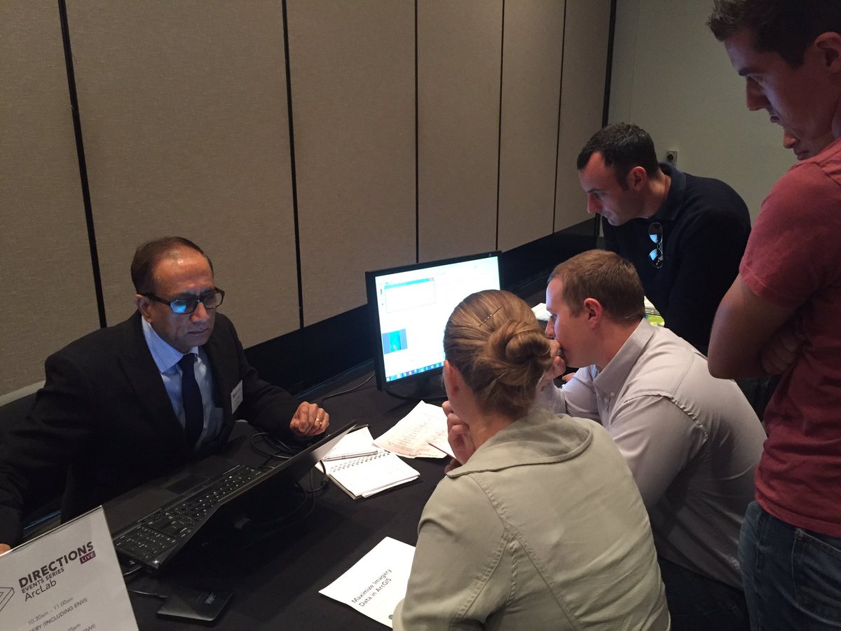 esriaustralia's tweet image. #ArcLab is in full swing at #DirectionsLIVE in Brisbane