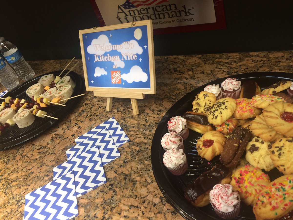 Nice spread too!! 😋🍪🍢🧀🍇<a href="/HolterC/">Chris Holter</a>