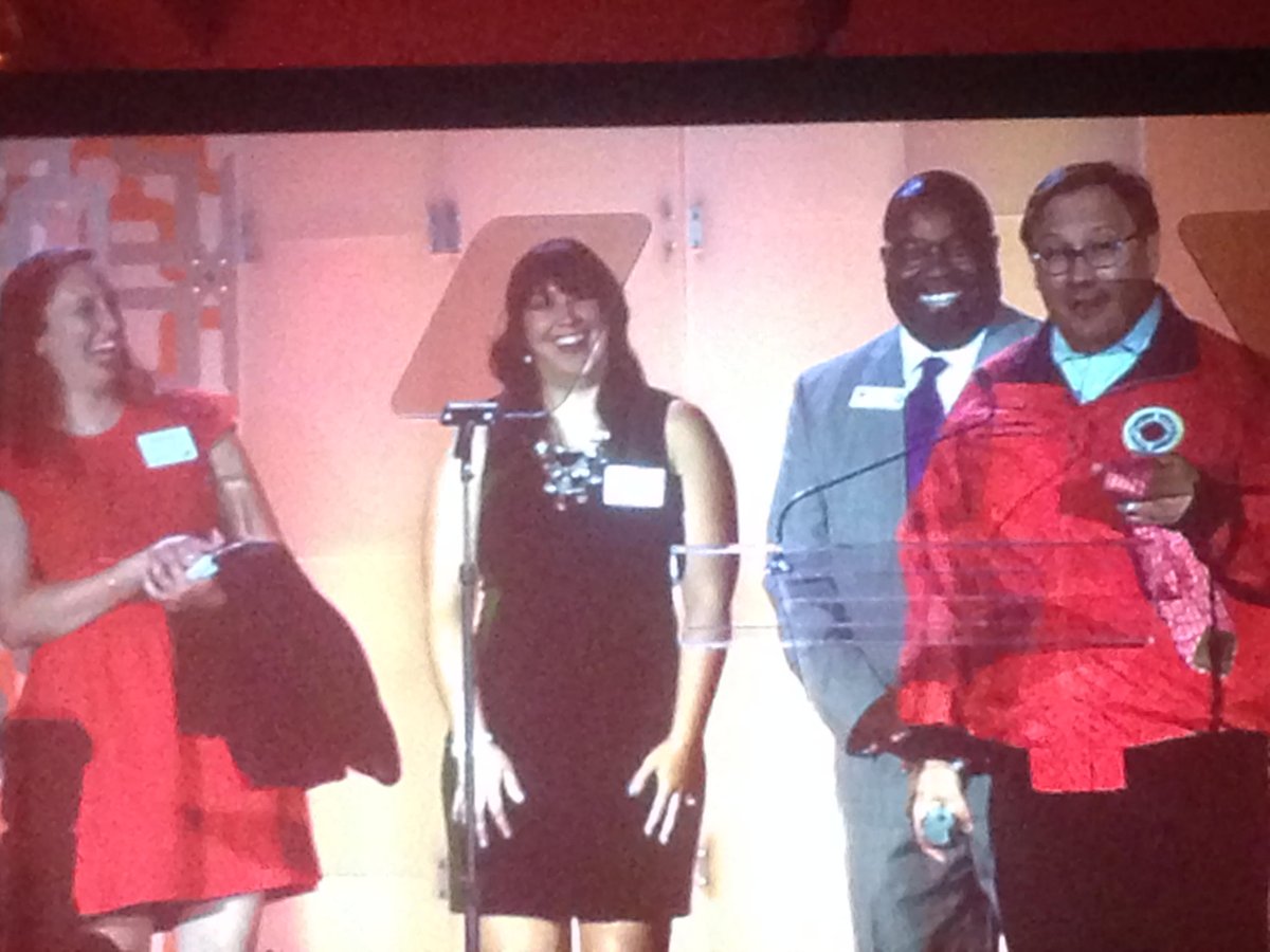 DennisAnalytics's tweet photo. Thank you @edlovelidge, @CityYearPhilly Idealist of the Year! @rach_lovelidge @Darryl_Bundrige #cypbuildsthefuture https://t.co/u8rc6xSJVP