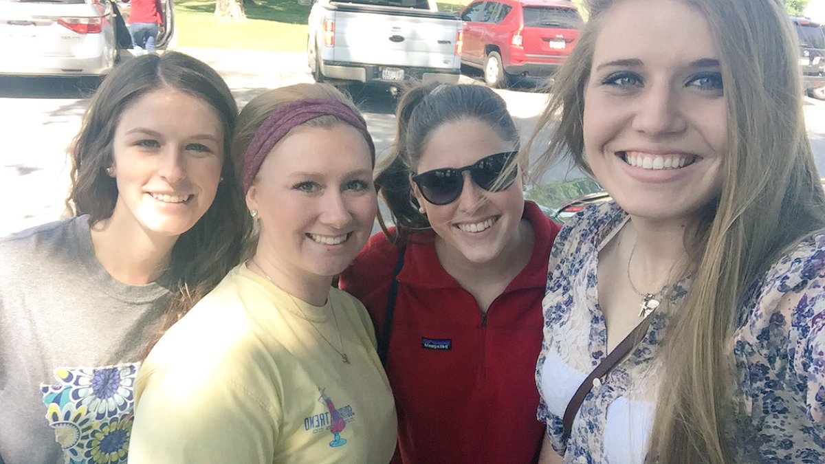 KittyKimes's tweet photo. So glad I got to see these girls a few weekends ago! 👭👭#lovethem #oldfriends #neighborsmill https://t.co/VSPcnG0ZCM