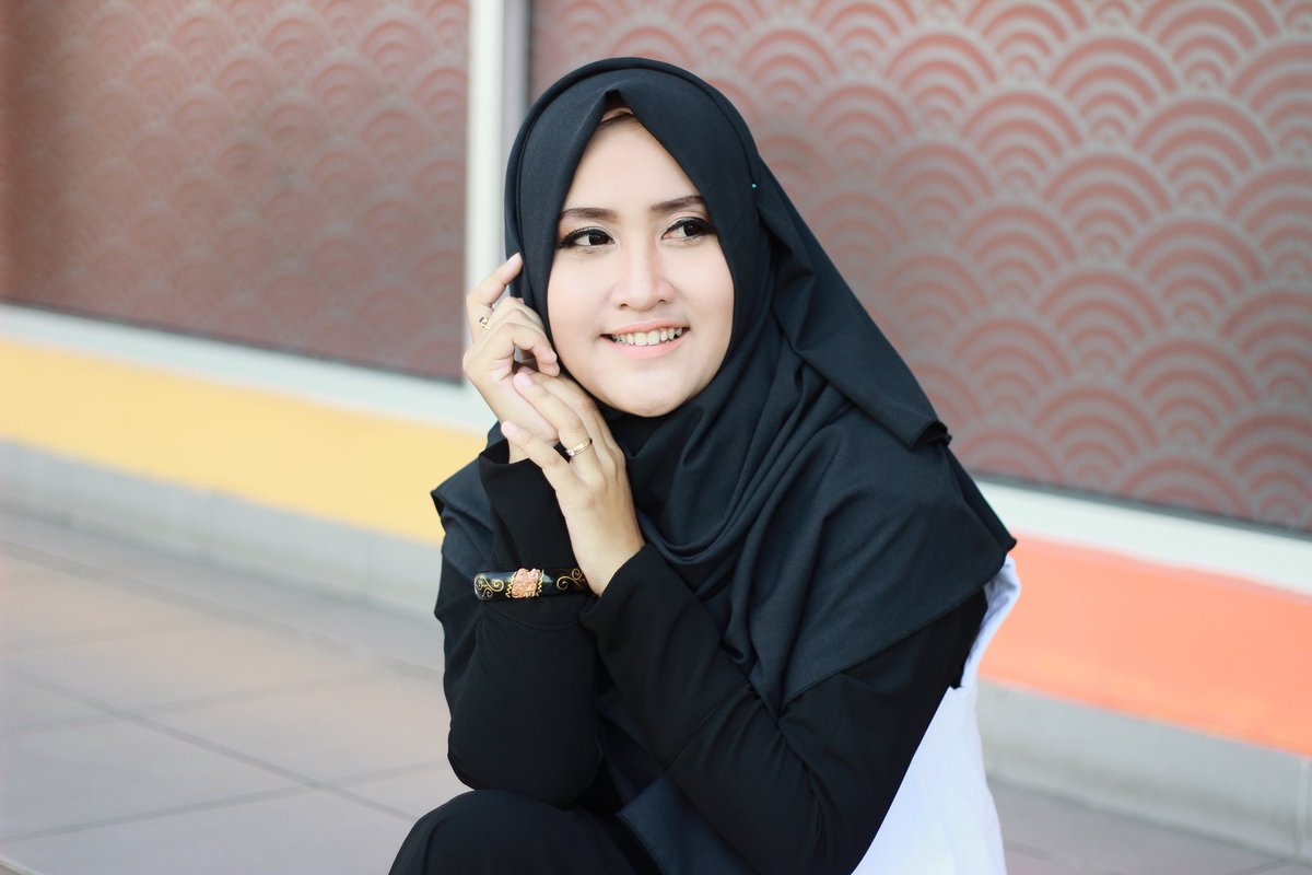Sava Hijab Premium tweet media