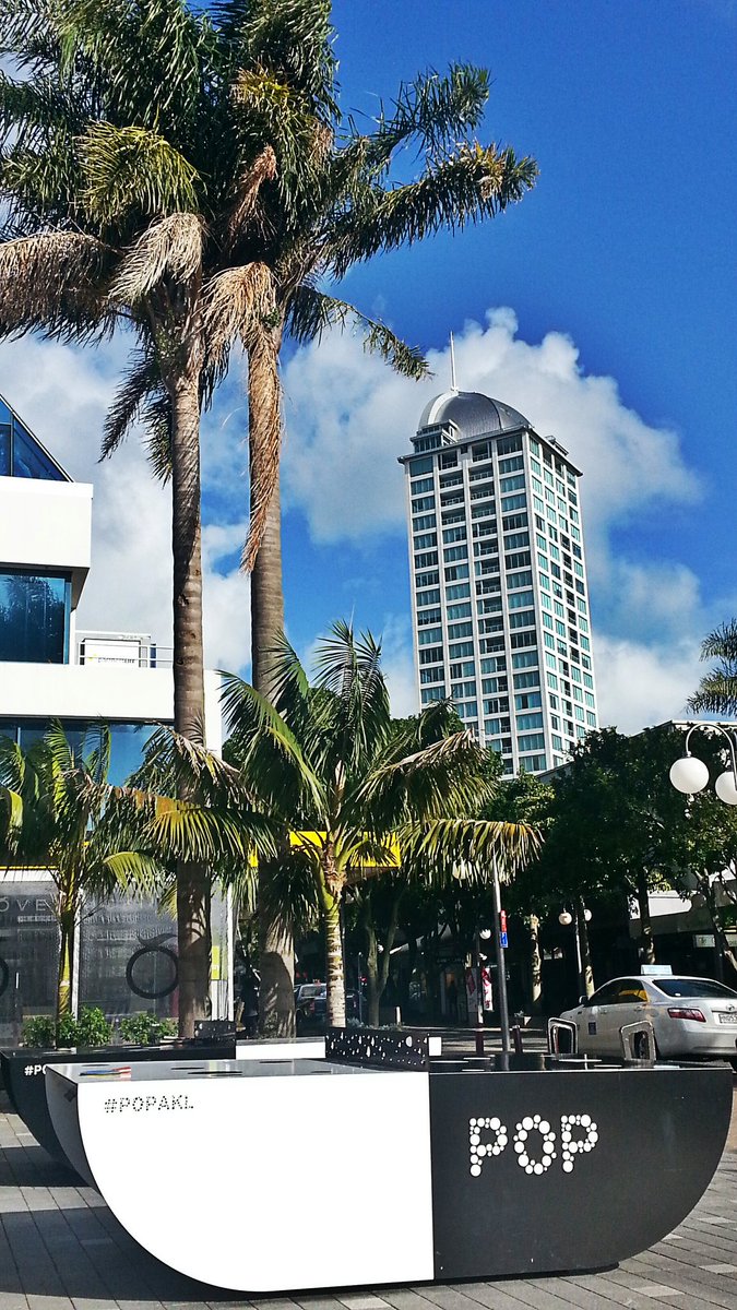 Enjoying some POP inTakapuna today! Last shift for me at POPupPINGPONG sites its been loads of fun! @popakltweets