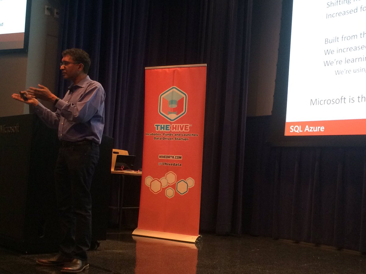 HiveData's tweet photo. @raghurwi at @MicrosoftSV speaking on Cortona Intelligence Suite #hivedata https://t.co/gbdy8hUS9y