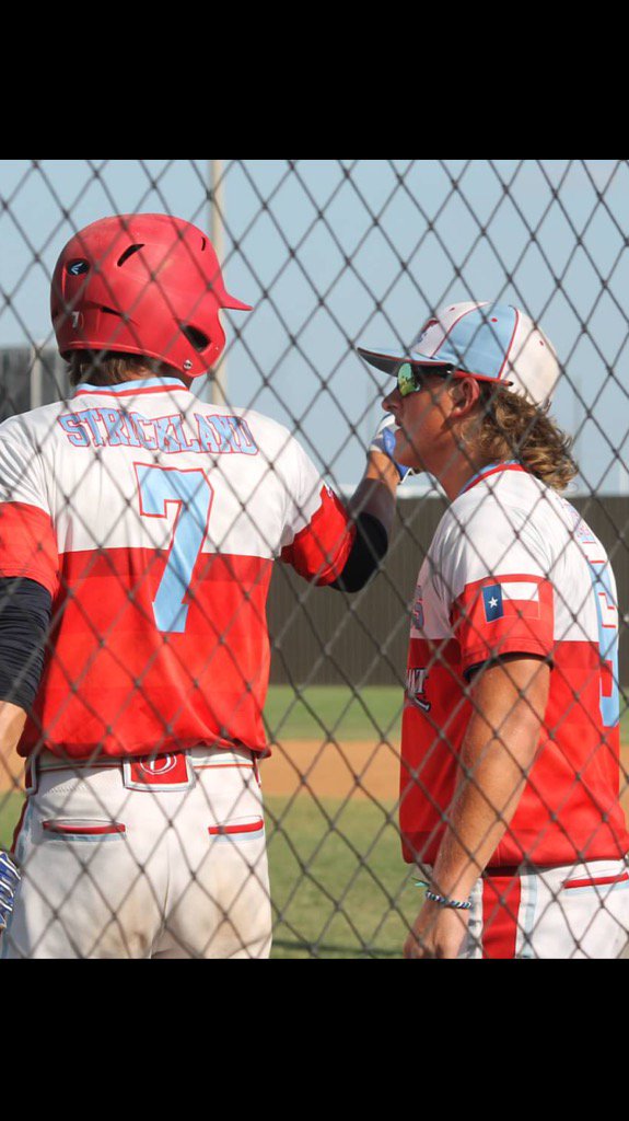 Kyle_strick's tweet photo. Congrats to my boy @allen_braxton for signing to play college ball! Much love for you man!❤️ https://t.co/mvg7RGPhty