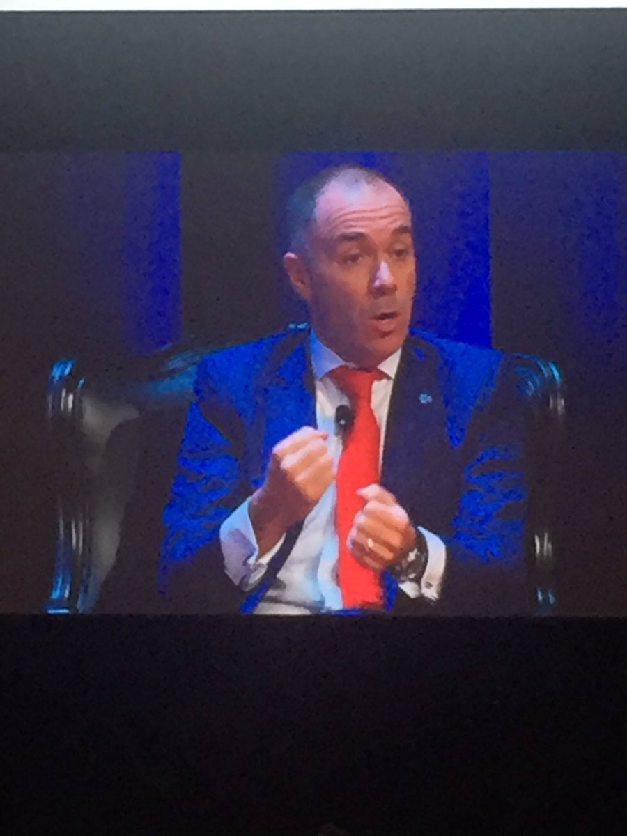 To constantly adapt to change you need a senior leadership team fair dinkum about it. CEO of NAB. #WBFSydney