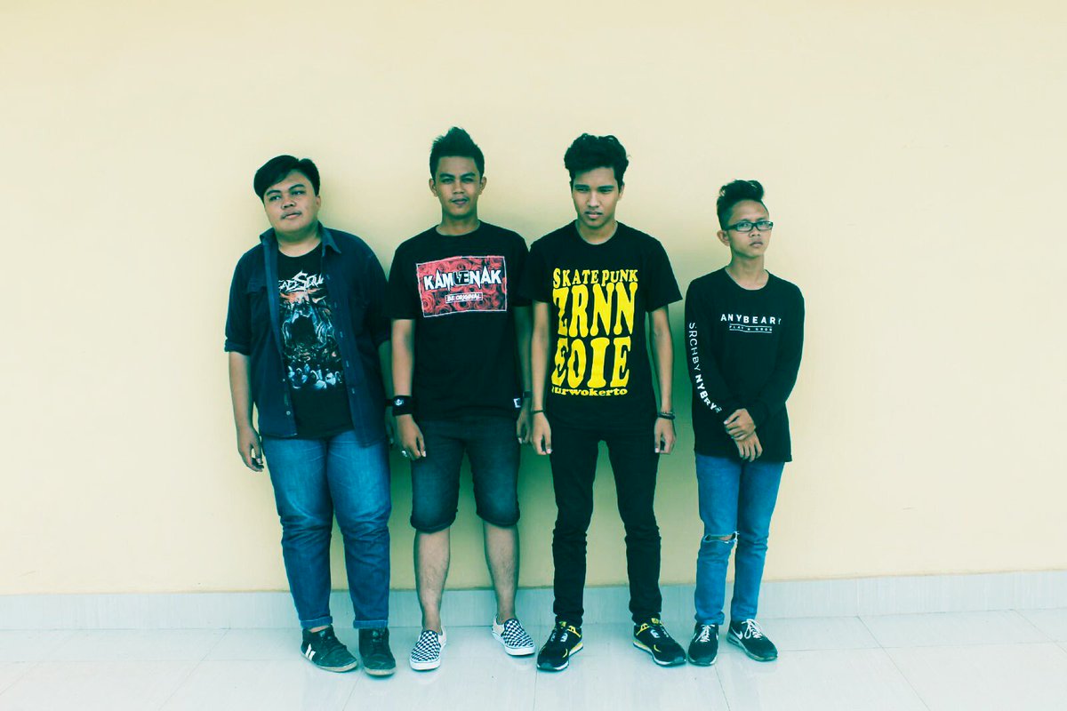 Next gigs 29 mei at Pemalang.