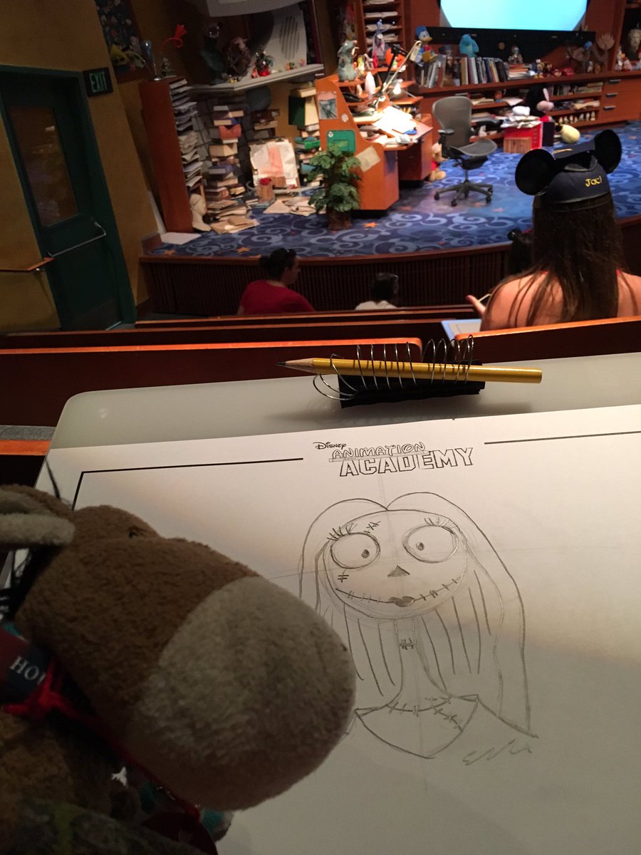 elcequestrian's tweet photo. Driving &amp; drawing at Disney @thewanderberry https://t.co/SexaWBSW7E