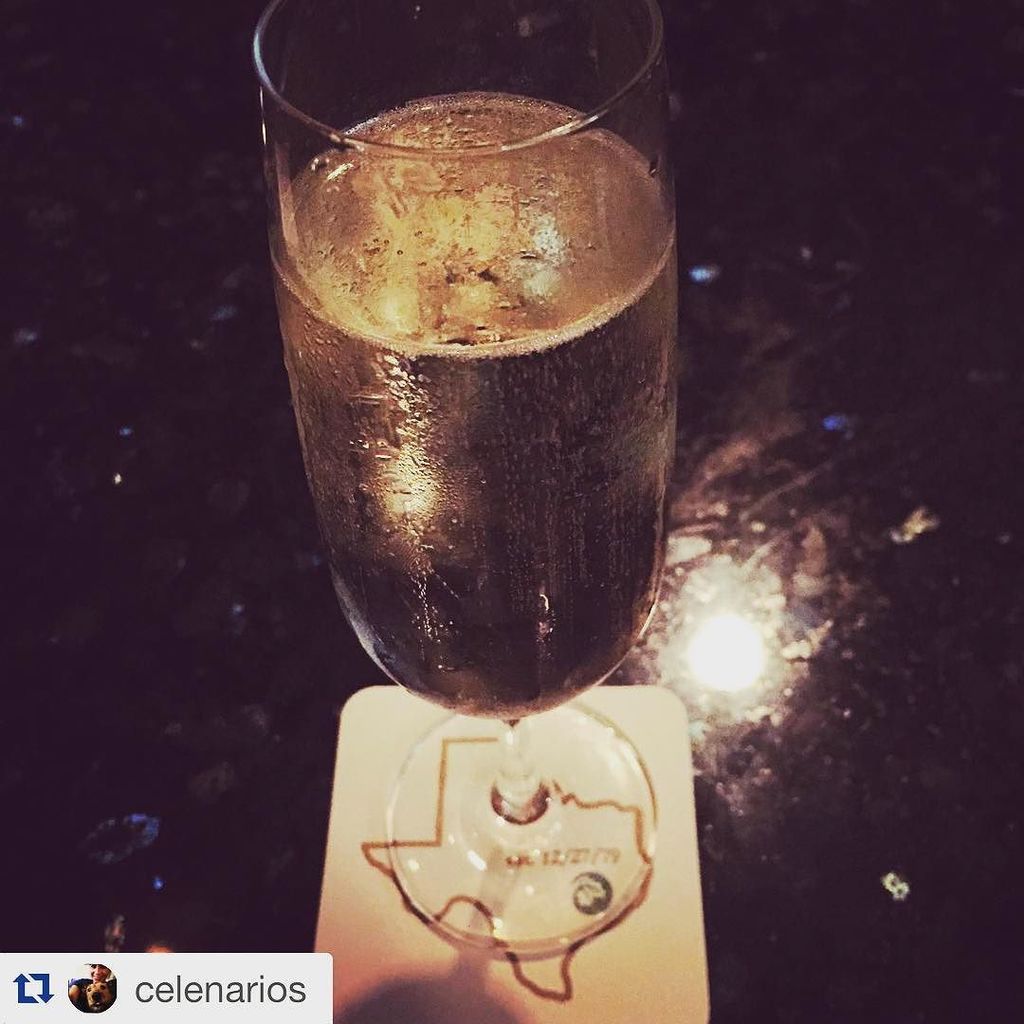 HoustonianHotel's tweet photo. #Wining and #dining since 1979. #NationalWineDay #Texas #cheers #salud #bubbles #instadrin… https://t.co/ald7iORsSi https://t.co/1ZUaxqoZBP