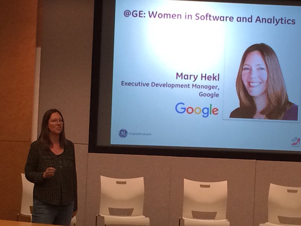 lakshmi_sh's tweet photo. Loved "What kind of mindset" nugget from Mary Hekl as part of her session "Take the Lead, Reinvent Yourself" #womsa https://t.co/nXiR6ufluc