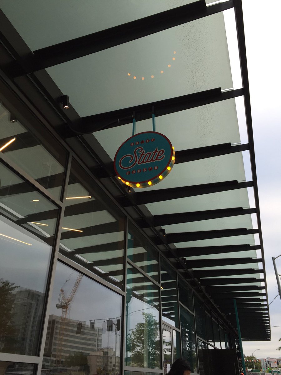 doc_gom's tweet image. @greatstateburger @YelpSeattle