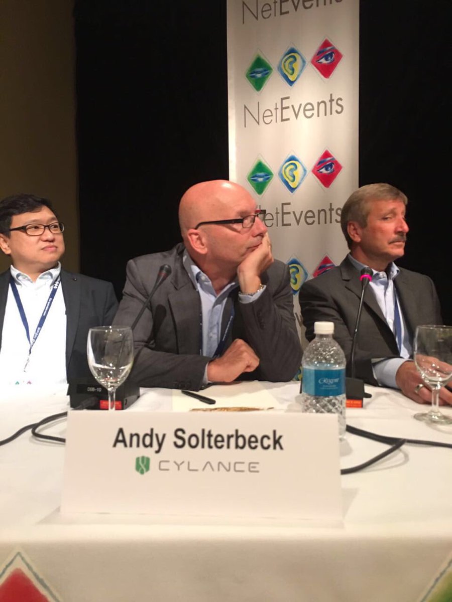 NetEventsTV's tweet photo. Andy Solterbeck from @cylanceinc at the #NetEventSingapore16 #Cloud and #security panel led by @IDC https://t.co/J9qeD9NEpW