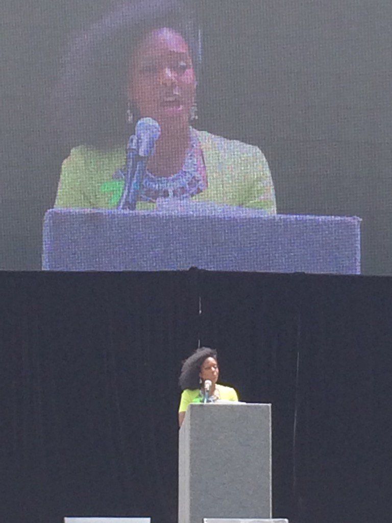 yashiapoet's tweet photo. “@advocacycamhpro: @YashiBrown thank you for your contribution toward #endmentalhealthstigma #MHMD2016 https://t.co/OviTORjXUQ” Thank You! 💚
