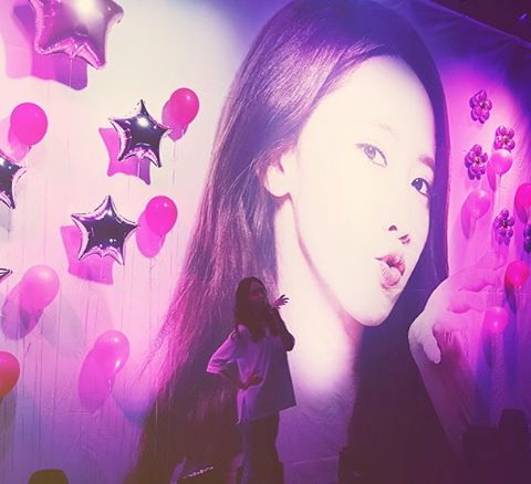 yoona__lim93's tweet photo. 🎂 https://t.co/DYfSAJFysq