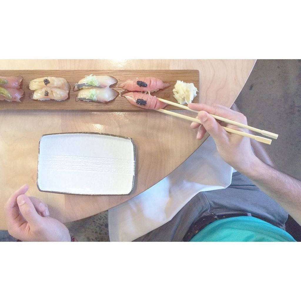 SashimiGalore's tweet photo. Nigris. La table du chef. 🍣@parkresto @chefantoniopark #nigris #parkresto #parkmontreal #montreal #foodie #tastemon… https://t.co/bAju82HexT