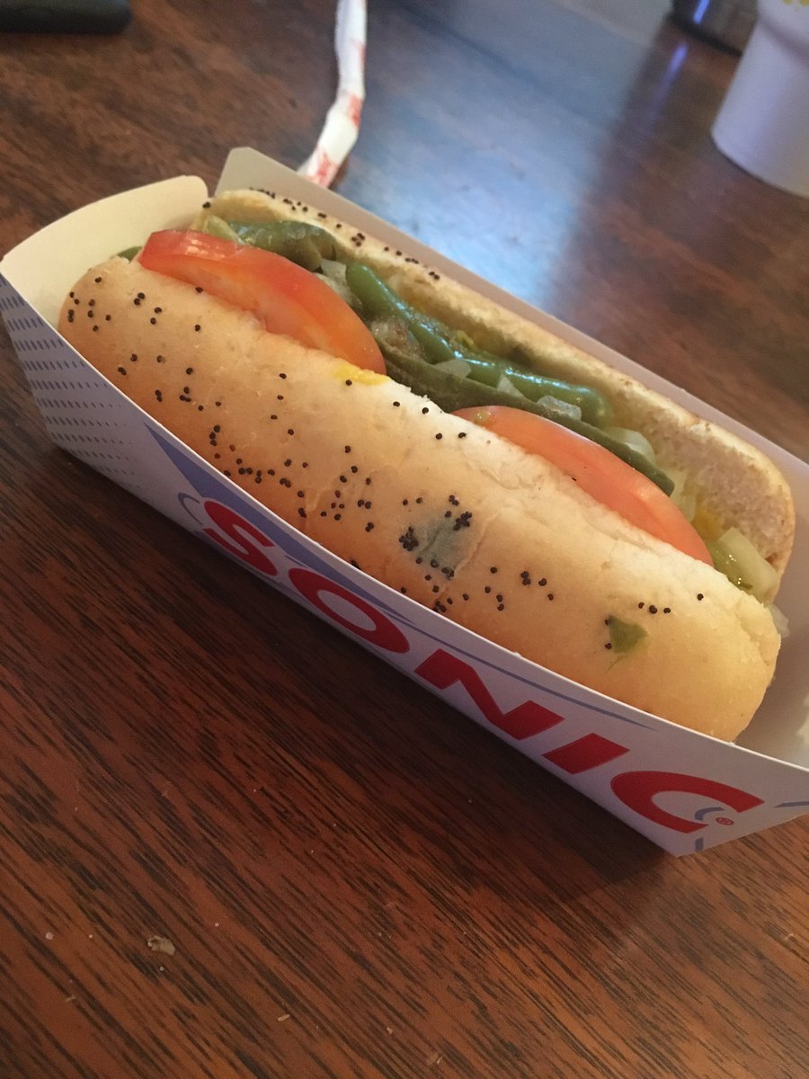 maxwellgarrison's tweet photo. Hey @sonicdrivein, I was pumped eat my Chicago dog but found mold on it. That's not what I'm talking about https://t.co/Pfzqeamg6N