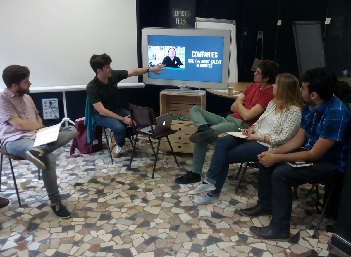 The first speaker just started. Pedro Torrecillas, VP of Product introducing @jobandtalent  #ImpactHubScaling