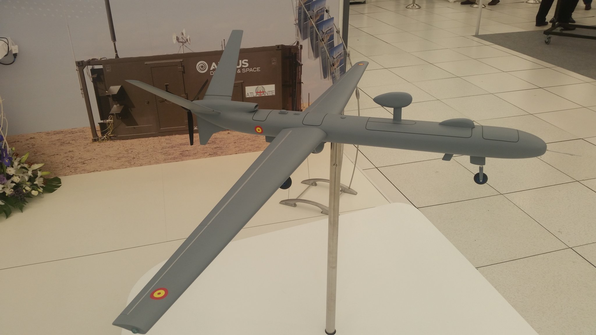 CjX-yNmUgAA8ksk.jpg:large