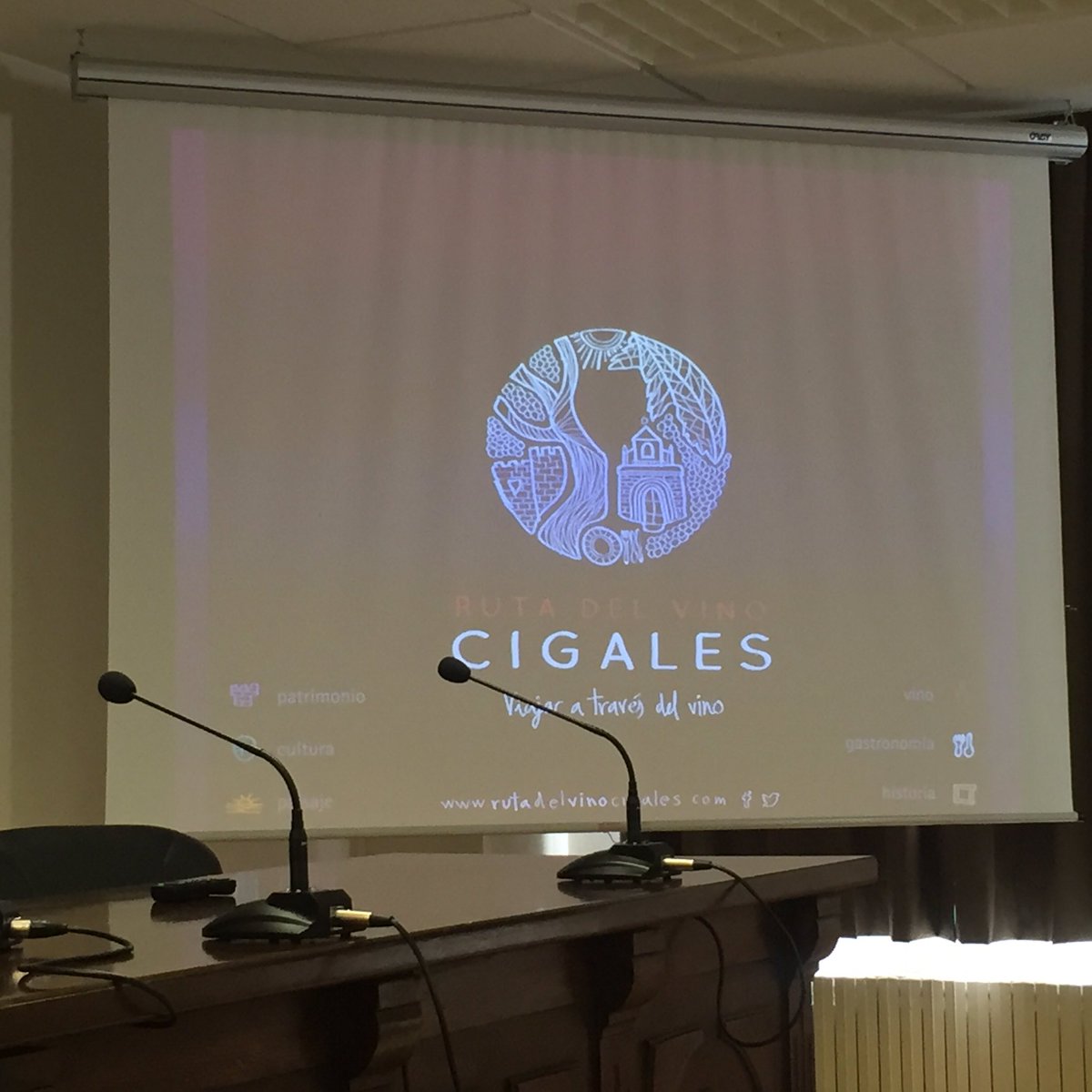 Interviene Raúl Escudero 'para hablar de vino' <a href="/DOCigales/">D.O. Cigales</a> #IJornadaGastromarketing