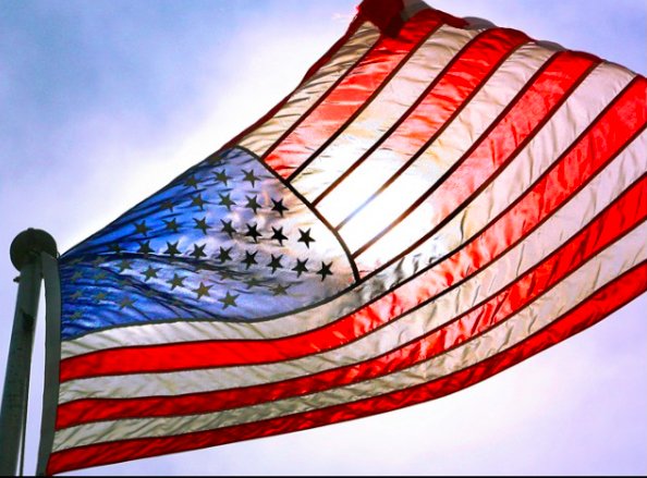 Holiday hours &amp; events at Be Well Studios.  #RemembranceRun/ObstacleCourse conta.cc/25h9Xd8