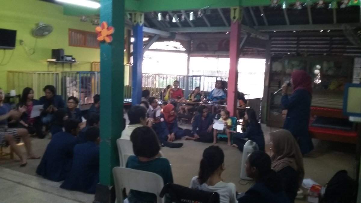 Live report : baksos DIMAS BEM FH UNDIP 2016 di PACG "Bhakti Asih"