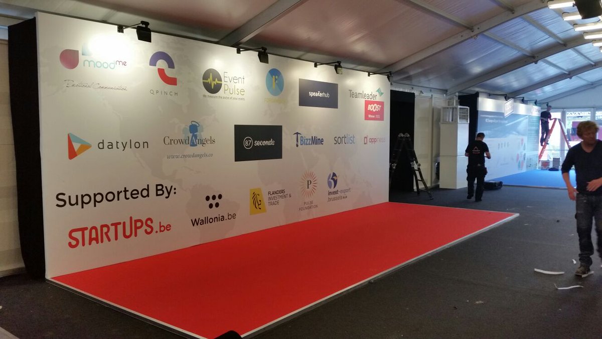 sibrenmissiaen's tweet photo. First day of #TNWEurope, in a few hours this Belgian booth will be crowded 😃

#BizzMine #betech #startupsbe https://t.co/PWj1PqNiDK