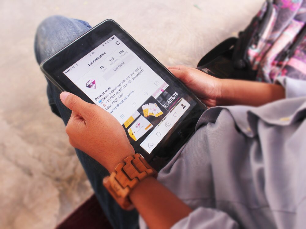 Please follow us on instagram😘 #webdesign #webdeveloper #soalpalu #infopalu